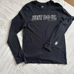 ナイキ　ロンT 長袖Tシャツのサムネイル