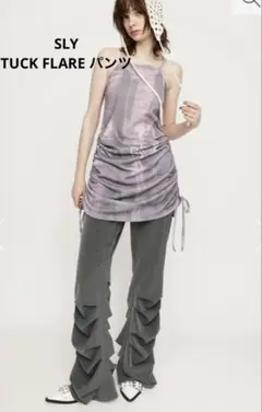 SLY スライ TUCK FLARE パンツのサムネイル
