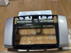 《中古品》ダイハツムーブカスタムLA100Sナビパネル　黒 シルバーのサムネイル