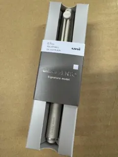 ユニボール　ゼント　シグニチャーモデル 0.7mm ボールペン☆新品未使用☆