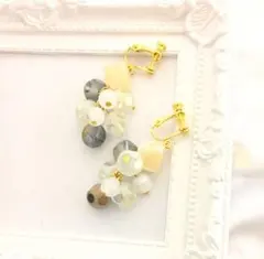 アンティークキューブのコロコロピアス