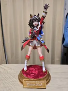 コ*郎様 ウマ娘　キタサンブラック フィギュア