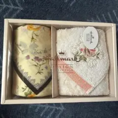 Hallmark ハンカチ&タオルセット