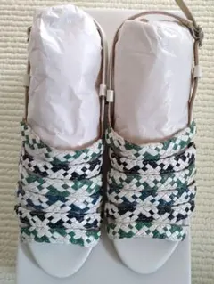 Item thumbnail for item c88c8765-d47a-4c95-9d3d-92e73186f1be