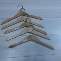 IKEAキッズ木製ハンガー 5本セット