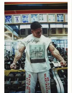 トップス LYFT CHEST DAY VINTAGE EXTRA BIG T-SHIRT Chest Day Vintage Extra Big T-Shirt - Ivory – LÝFT