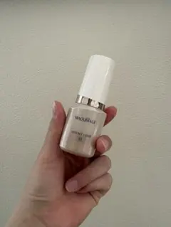 MAQuillAGE エッセンスリキッド EX オークル20 ファンデーション