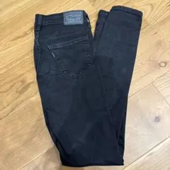 リーバイス711 SKINNY ブラックデニム 24