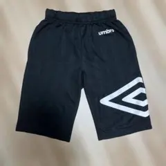 umbro ハーフパンツ　黒　150センチ