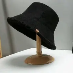 ブラック バケットハット デニム風 ボア付き