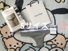 Sサイズ　グレー　Calvin Klein Tバック レディース　下着　新品のサムネイル