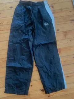 Old stussy 90’sナイロントラックパンツのサムネイル