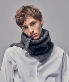 【nahyat】ナヤット　ネックウォーマー　スヌード　美品♪ nahyat】ナヤット ネックウォーマー スヌード 美品♪ nahyat