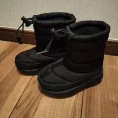 【美品】キッズ スノーブーツ　雪遊び　黒　長靴　ウィンターブーツ