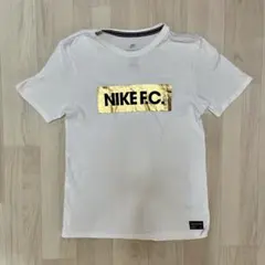NIKE Tシャツのサムネイル