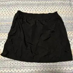 プーマミニスカート　黒　無地