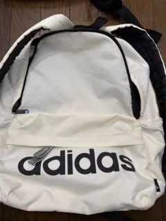 adidas ホワイトリュックのサムネイル