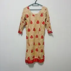 インド民族衣装 パンジャビドレス クルタ ベージュ 赤 リーフ柄
