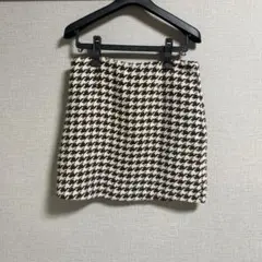 ハウンドトゥース タイトスカート