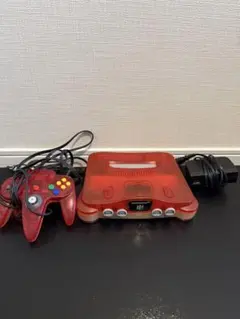 ニンテンドー64 本体　クリアレッド　コントローラー4個付き Amazon | コントローラーBrosクリアレッドN64 | 本体・周辺機器