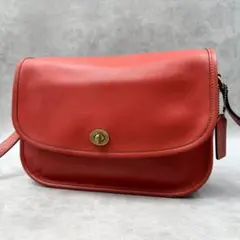 美品 オールドコーチ 復刻 ターンロック レザー ショルダーバッグ レッド