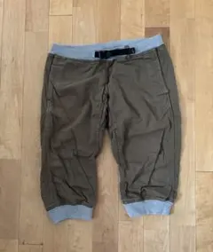 ROKX クライミングショートパンツ カーキ Sサイズのサムネイル