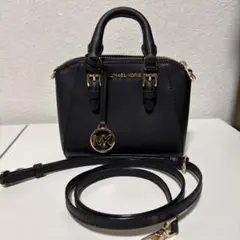 MICHAEL KORS ブラックショルダーバッグ