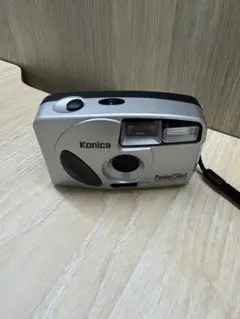 Polaroid PDC 2070 コンパクトデジタルカメラ - メルカリ