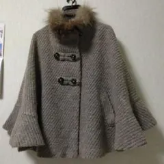 MATISSE ベージュ ファー付きポンチョ ケープ　防寒