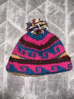 カラフル幾何学模様ニット帽