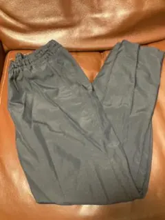 スクラブパンツ