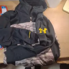 UNDER ARMOUR 野球用 フーディー カモ柄