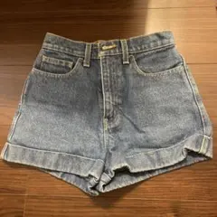 American Apparel ハイウエスト デニムショートパンツ 26のサムネイル