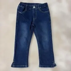 Item thumbnail for item b9254bd2-03db-4cf5-8b9f-38a16b0d75eb