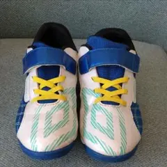 ひまわりさま専用！　　アンブロ　はばひろソフトサッカーシューズ　22.0
