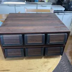 Item thumbnail for item 6a78a373-a7f5-44ad-855a-8ff1447fe6a4