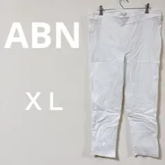 希少✨ABN【ＸL】ホワイト スキニーパンツ 白　ホワイト　ストレッチ素材