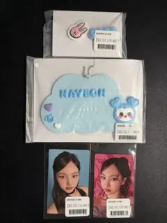 TWICE ナヨン キーホルダー ピンズ ステッカー