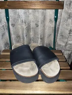Hender Scheme エンダースキーマ キャタピラー サンダルのサムネイル