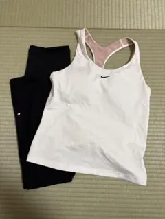 Nike DRI-FIT タンクトップ＆レギンスセット