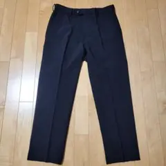 美品　ユニクロ　感動パンツ 76cm