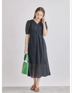コットンレースフレアワンピースのサムネイル