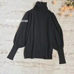 DANIEL HECHTER　ウール100％　バルーンスリーブ　タートルニット