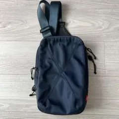 Samsonite RED ボディバッグ ネイビーのサムネイル
