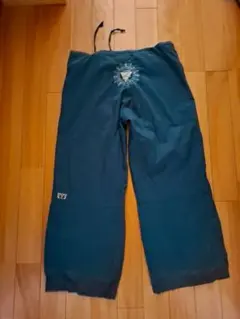 ビープレゼント　BE PRESENT モビリティパンツ　XXSサイズのサムネイル