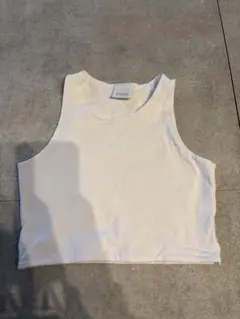 ZARA ホワイト ノースリーブ タンクトップ