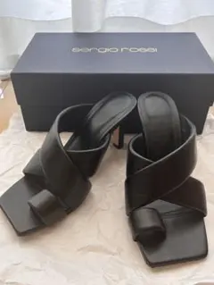 ZARA クロスストラップレザーヒールのサムネイル