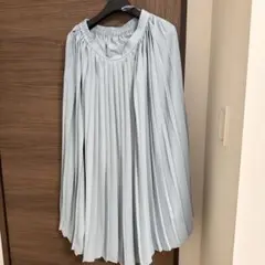 UNIQLO ライトブルー プリーツスカート S