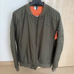 PUMA ナイロンジャケット Mサイズ オリーブ