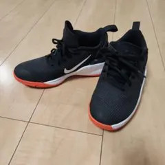 Nike キッズスニーカー ブラック/オレンジ 3.5Y